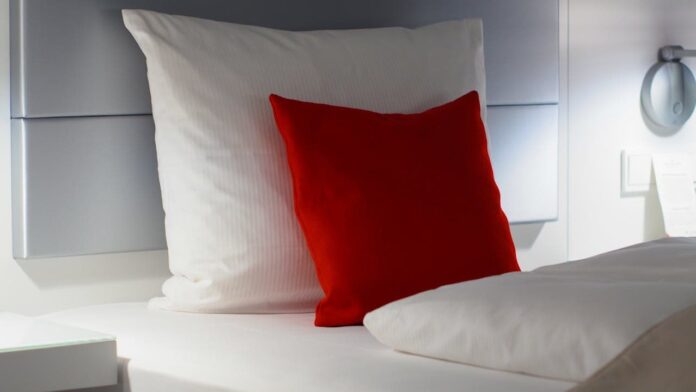 Как правильно подобрать подушку для сна